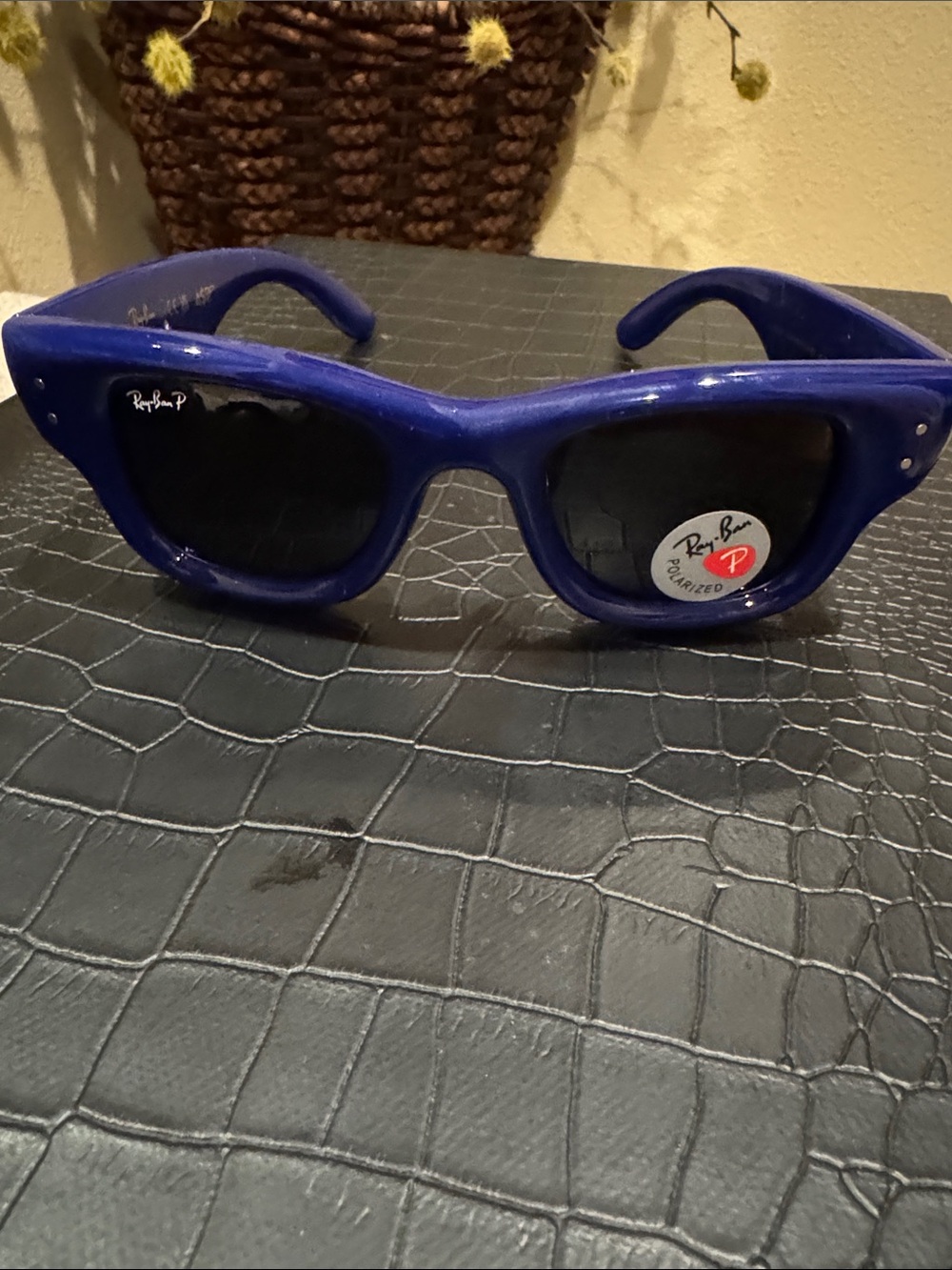 RAY- BAN WAYFARERS CRYSTAL EDITION